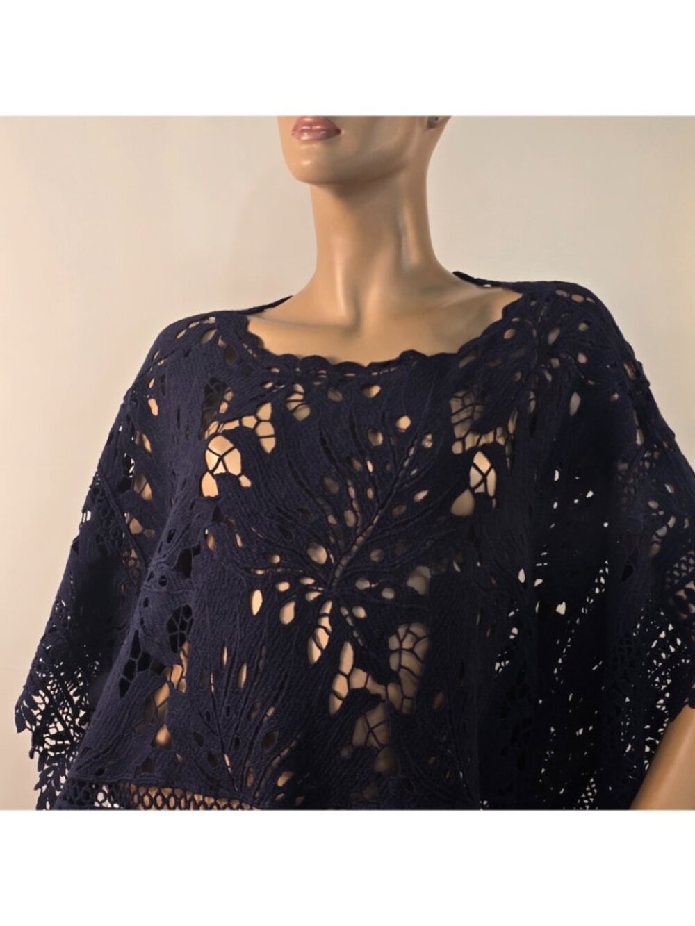 Chico's Crochet Lace Poncho Navy Blue Size S/M - Picture 6 of 8